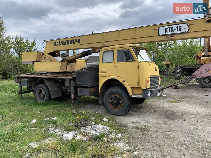 Автокран МАЗ 5334 1986 в 