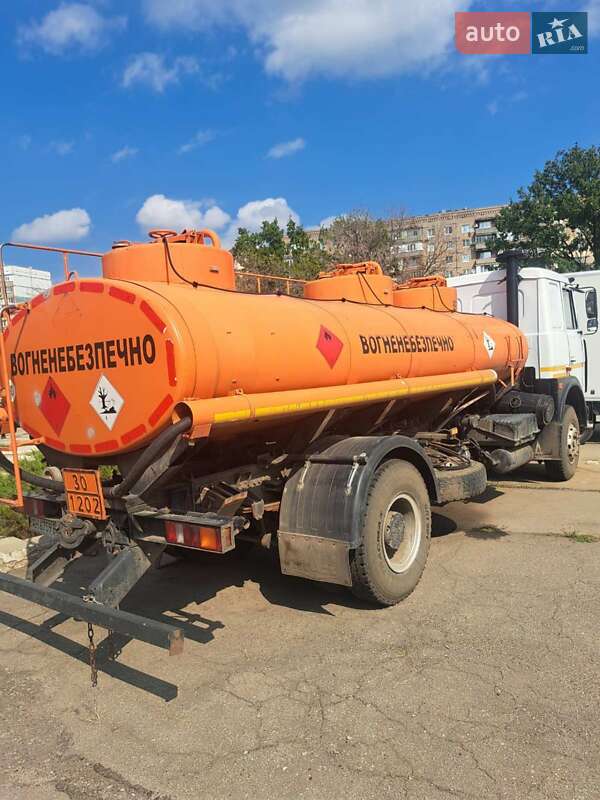 Бензовоз МАЗ 533605 2008 в Краматорске