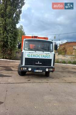 Сміттєвоз МАЗ 5337 2011 в 