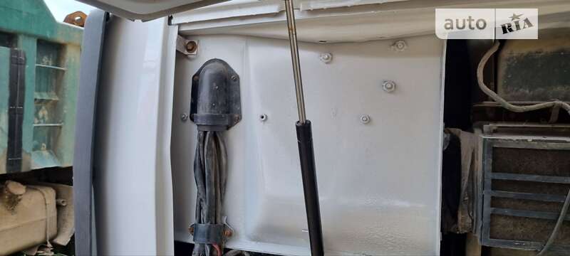 Тягач МАЗ 54323-032 2000 в Коломые фото 17 Тягач МАЗ 54323-032 2000 в Коломые