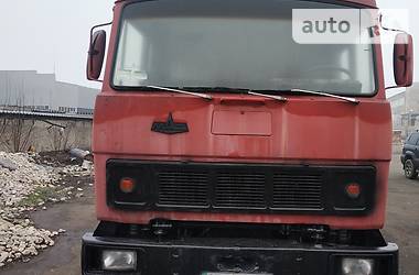 Тягач МАЗ 54323 1988 в 