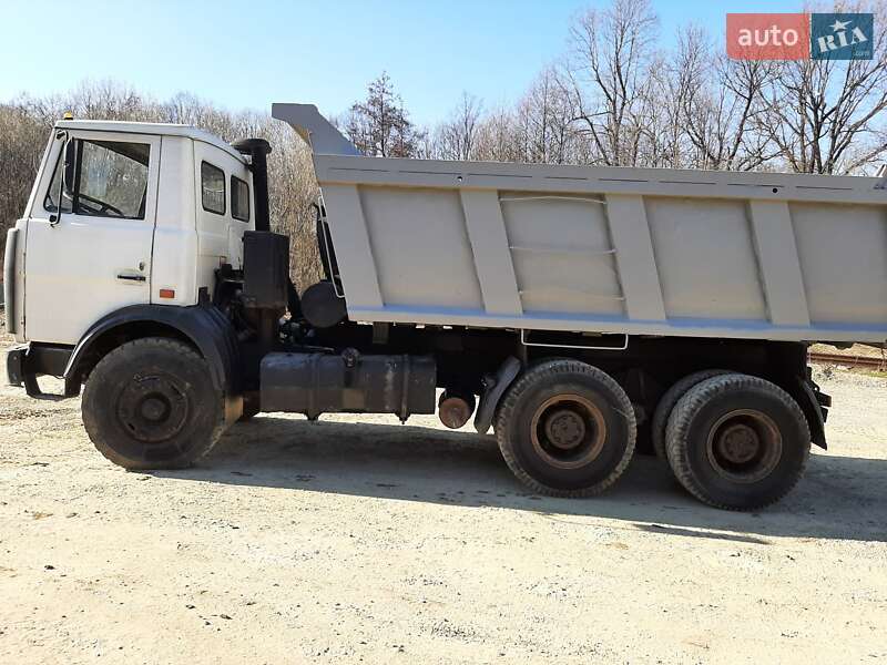 Самосвал МАЗ 551605 2005 в Долине