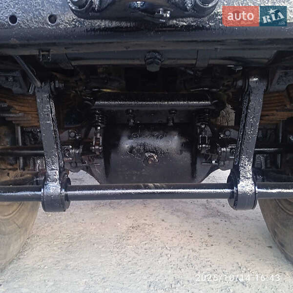 Самоскид МАЗ 555102 2008 в Городку