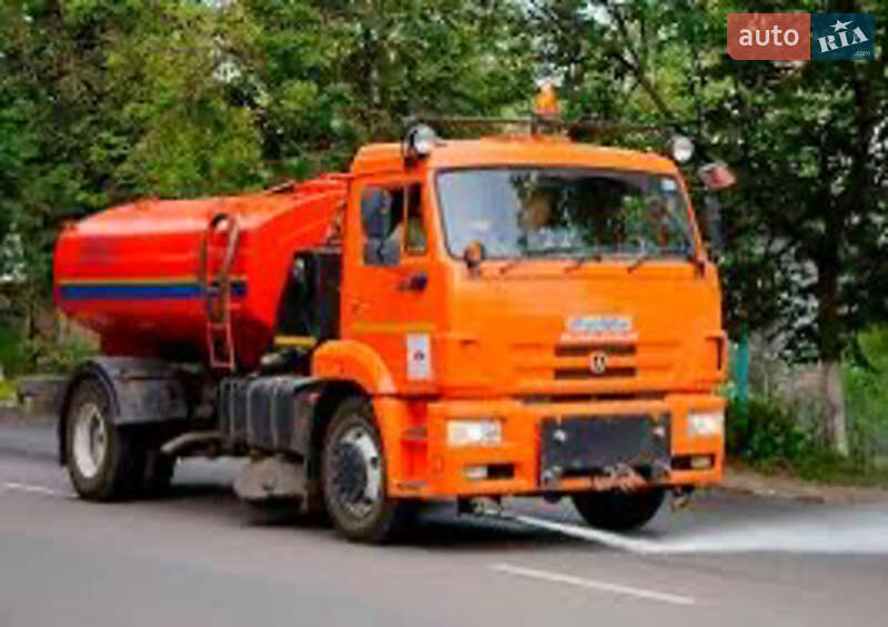 Пескоразбрасывающая машина МАЗ 5571 2009 в Одессе