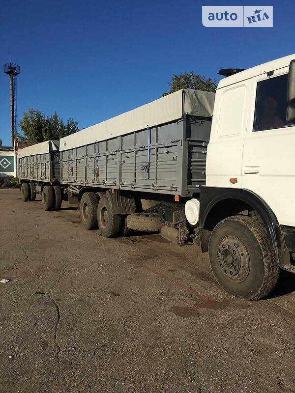 МАЗ 6303