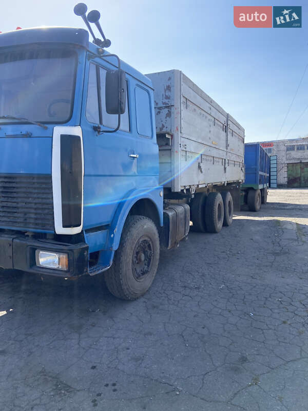 Зерновоз МАЗ 6303 1994 в 