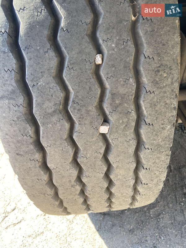 Зерновоз МАЗ 6303 1994 в Софиевке