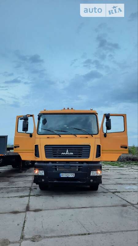 Зерновоз МАЗ 6501С9 2017 в Каменском
