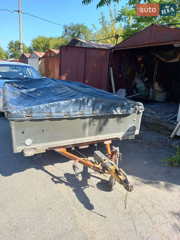 Легковий причіп МАЗ 8132 1991 в Запоріжжі