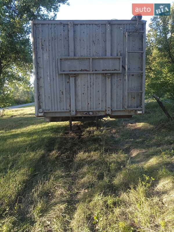 Зерновоз - полуприцеп МАЗ 938660 1994 в Згуровке фото 4 Зерновоз - полуприцеп МАЗ 938660 1994 в Згуровке