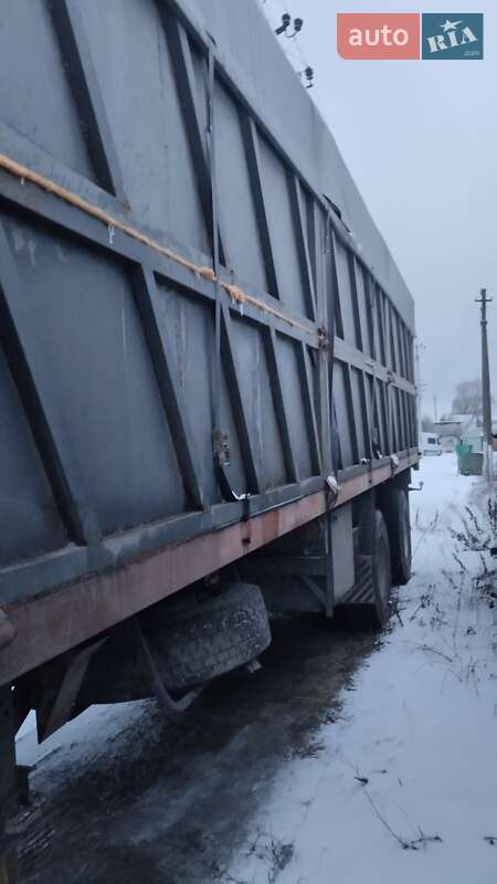 Зерновоз - полуприцеп МАЗ 938662 2004 в Краснокутске