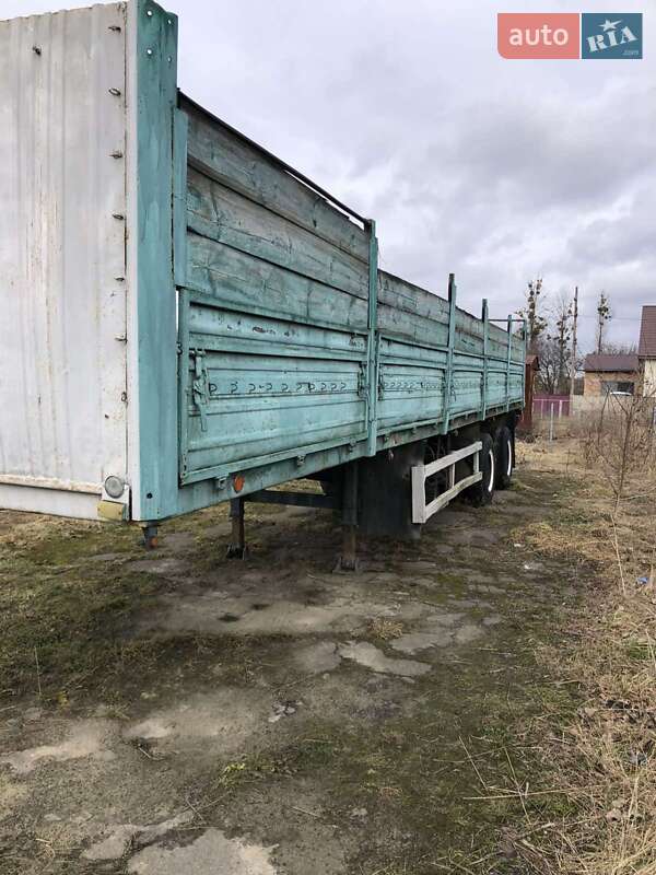 Бортовой полуприцеп МАЗ 93866 1994 в Шептицькому