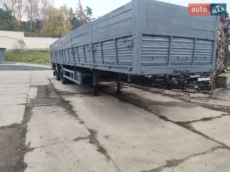 Бортовий напівпричіп МАЗ 93866 2005 в Кременці