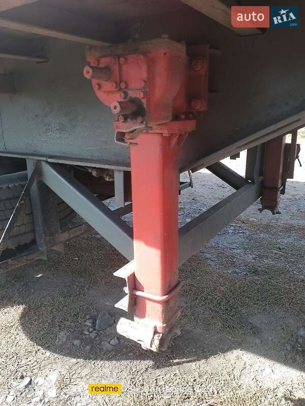 Бортовой полуприцеп МАЗ 975830 2003 в Гадяче фото 8 Бортовой полуприцеп МАЗ 975830 2003 в Гадяче