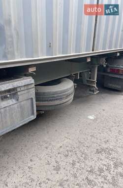 Контейнеровоз полуприцеп МАЗ 975830 2006 в 