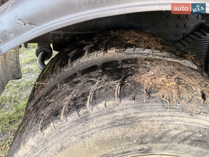 Самосвал МАЗ МАЗ 2008 в Львове