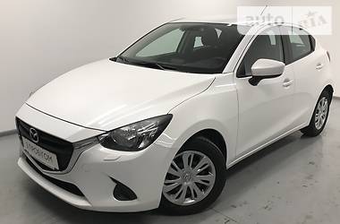 Mazda 2 2015