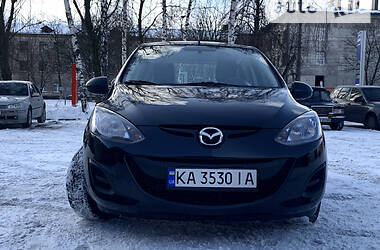 Хэтчбек Mazda 2 2014 в Чернигове
