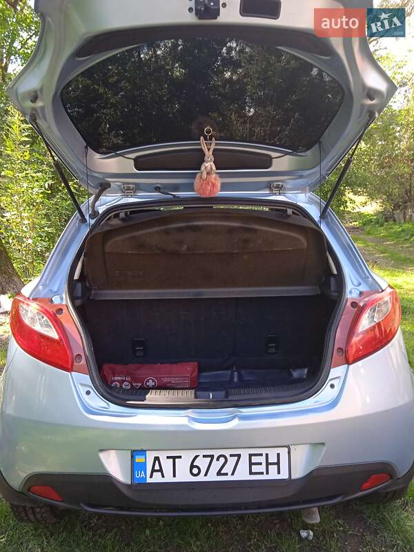 Седан Mazda 2 2009 в Коломиї фото 3 Седан Mazda 2 2009 в Коломиї