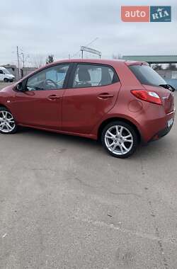 Хэтчбек Mazda 2 2007 в Житомире