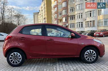 Хэтчбек Mazda 2 2008 в Киеве