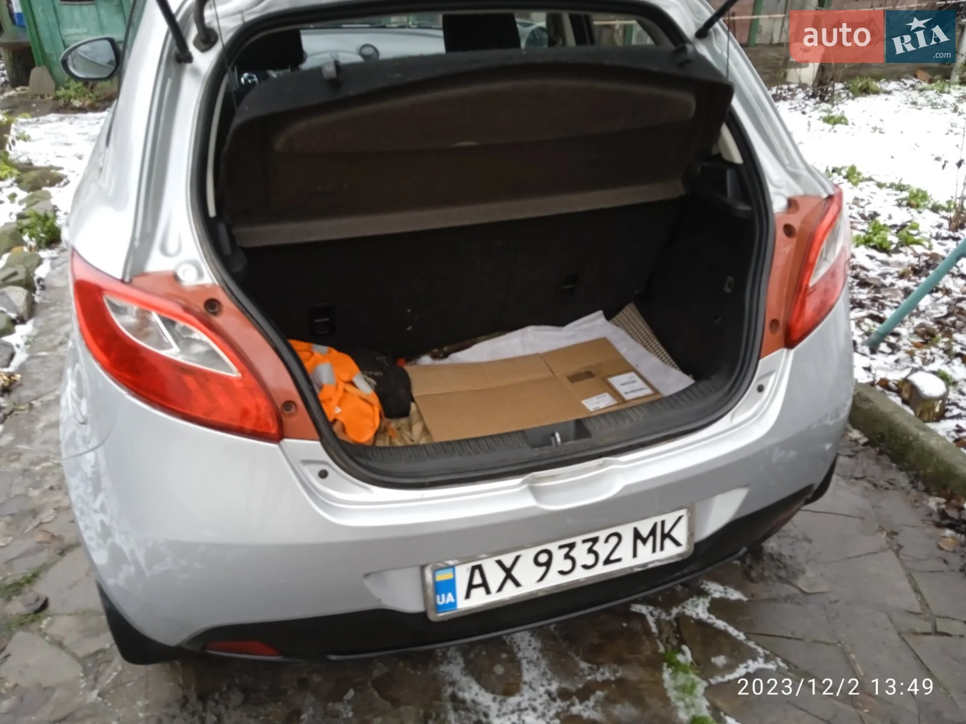 2010 Mazda 2 - мініатюра 3