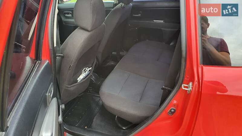 Хэтчбек Mazda 2 2005 в Буче