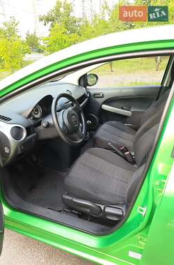 Хэтчбек Mazda 2 2008 в Киеве