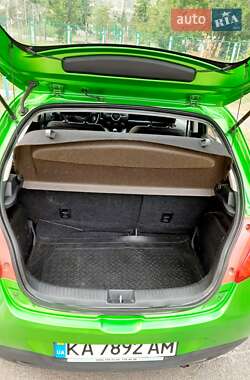 Хэтчбек Mazda 2 2008 в Киеве