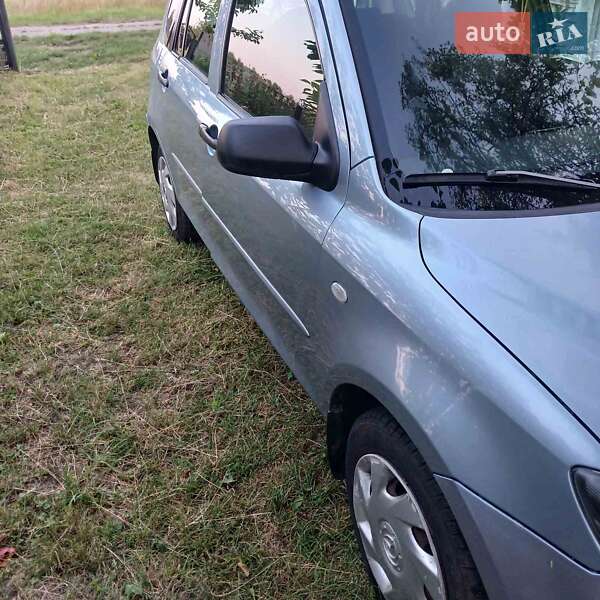 Хетчбек Mazda 2 2006 в Рівному