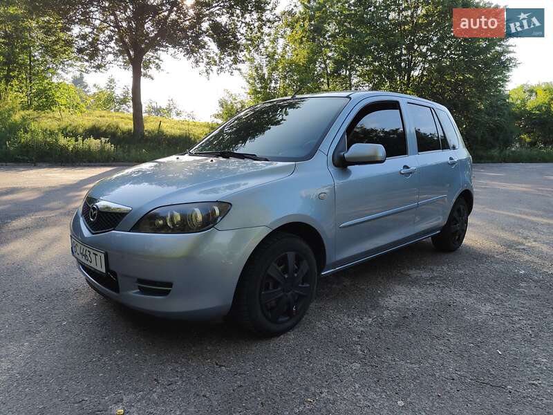 Mazda 2 2007