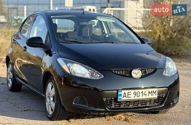 Хетчбек Mazda 2 2008 в Дніпрі