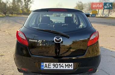 Хэтчбек Mazda 2 2008 в Днепре