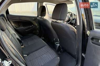 Хэтчбек Mazda 2 2008 в Днепре