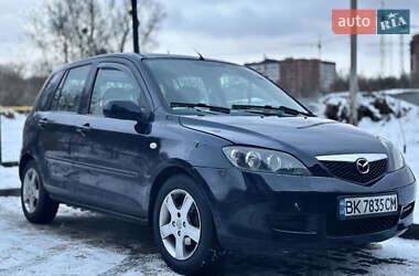 Хетчбек Mazda 2 2006 в Хмельницькому