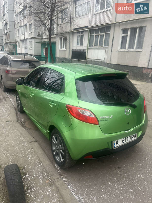 Хэтчбек Mazda 2 2009 в Белой Церкви