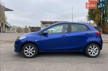 Хетчбек Mazda 2 2009 в Києві