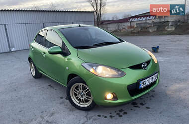 Хэтчбек Mazda 2 2008 в Дунаевцах