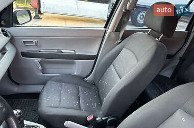 Хетчбек Mazda 2 2004 в 