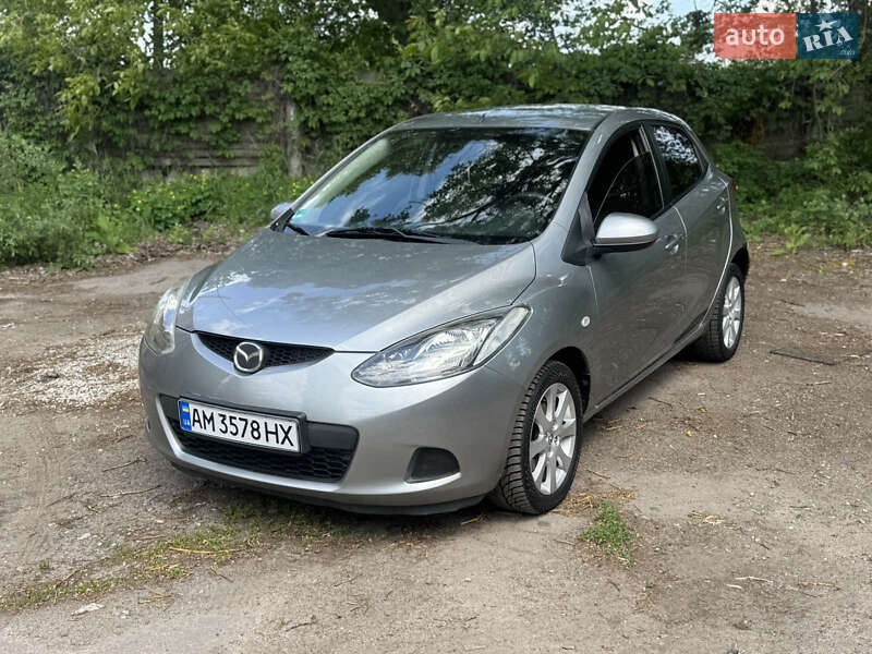 Mazda 2 2009