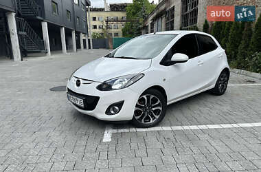 Хэтчбек Mazda 2 2012 в Львове