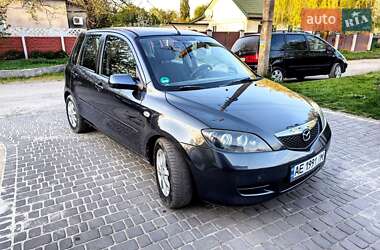 Хэтчбек Mazda 2 2007 в Каменском