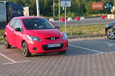 Хетчбек Mazda 2 2010 в Мукачевому