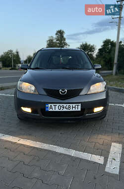 Хэтчбек Mazda 2 2004 в 
