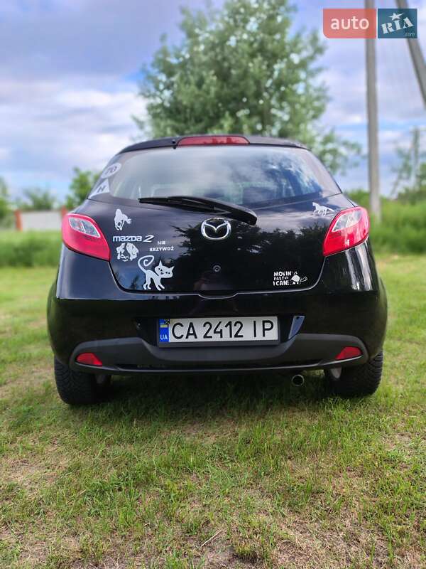 Хетчбек Mazda 2 2008 в Києві