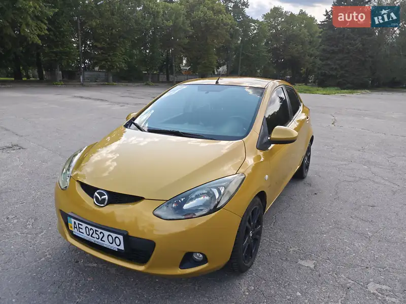 Mazda 2