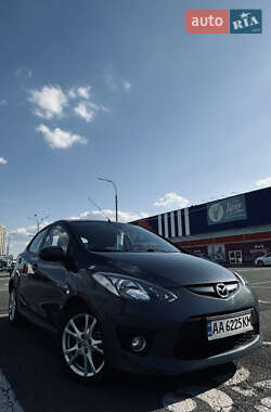 Хетчбек Mazda 2 2008 в 