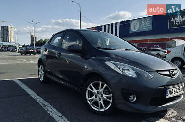 Хэтчбек Mazda 2 2008 в Киеве