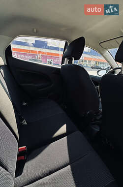 Хетчбек Mazda 2 2008 в 