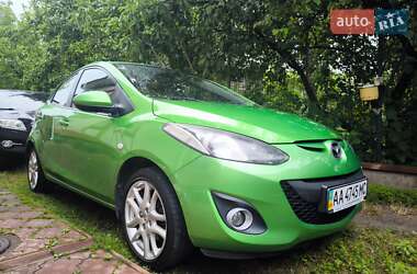 Хетчбек Mazda 2 2011 в Києві